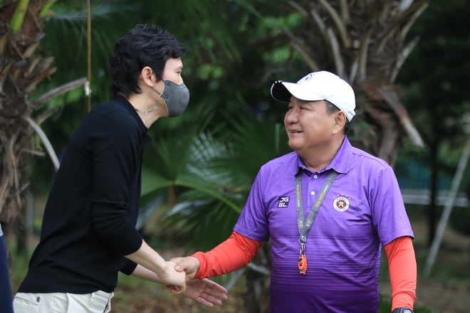 Ông Park Choong Kyun nói gì sau khi trở thành HLV ngoại đầu tiên của Hà Nội FC? - Ảnh 1