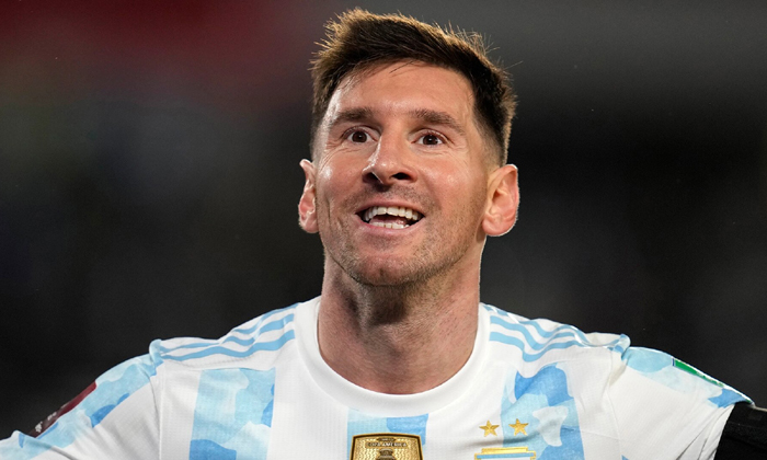 Đội hình kết hợp Argentina vs Brazil: Messi đá cặp cùng Neymar - Ảnh 1