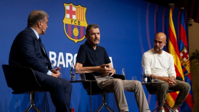 Chủ tịch Barca đòi mua Bernardo Silva, Pep lên tiếng đáp trả đầy thâm thuý - Ảnh 2