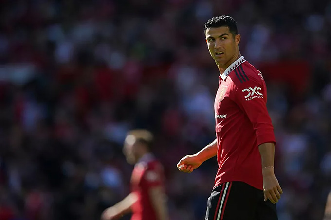 Ronaldo bắt đầu chiến dịch Ngoại hạng Anh của MU từ băng ghế dự bị - Ảnh 1