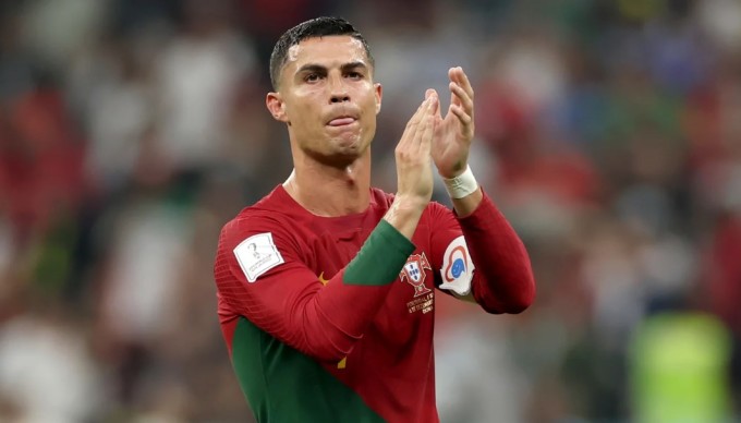 Cristiano Ronaldo chính thức phủ nhận việc gia nhập Al Nassr - Ảnh 2
