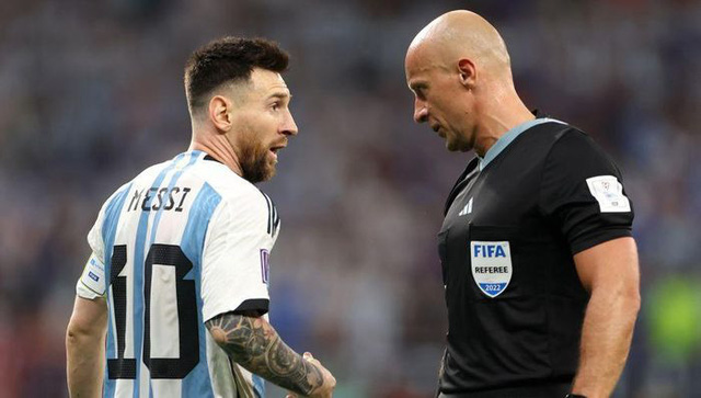 Danh tính trọng tài bắt trận Argentina vs Pháp: 'Người quen' của Messi - Ảnh 1