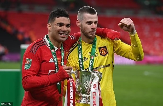 Ten Hag và De Gea đi vào lịch sử sau chức vô địch Carabao Cup - Ảnh 1