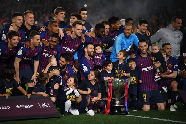 Đang tràn trề cơ hội vô địch, Barca vẫn có thể xuống hạng vào cuối mùa - Ảnh 2