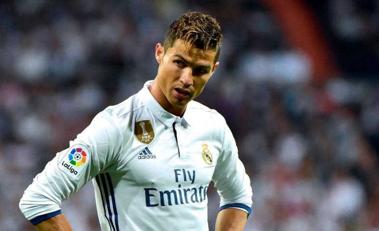 Top 5 siêu kỷ lục Ronaldo nắm giữ có thể không bao giờ bị xô đổ - Ảnh 1