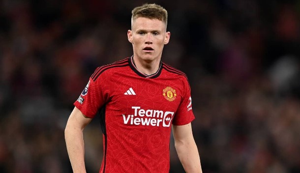 McTominay lập công, Quỷ Đỏ thắng dễ trong ngày Maguire đá chính - Ảnh 2