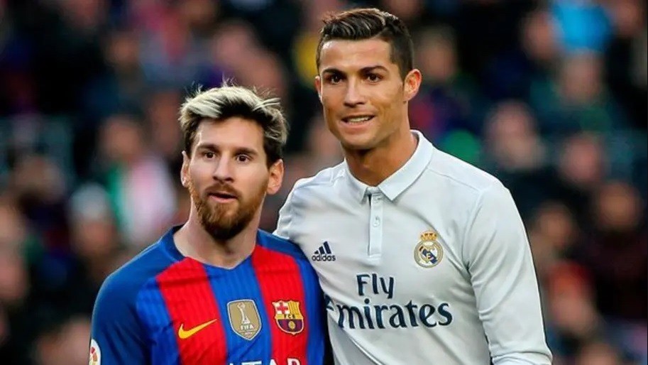 Bỏ qua mình, CR7 chọn huyền thoại Real vĩ đại ngang với Messi - Ảnh 2