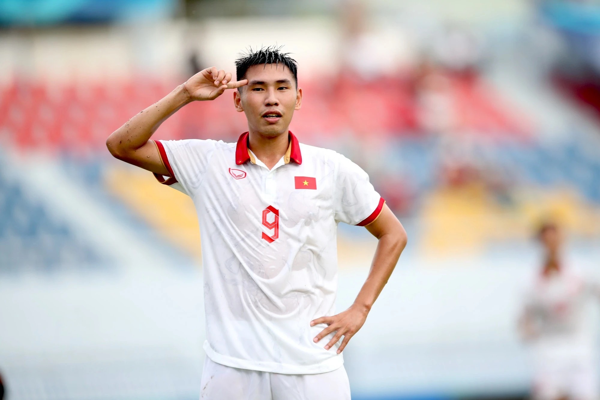 Đinh Xuân Tiến hứa hẹn trở thành một ngôi sao tiếp theo của bóng đá Việt Nam