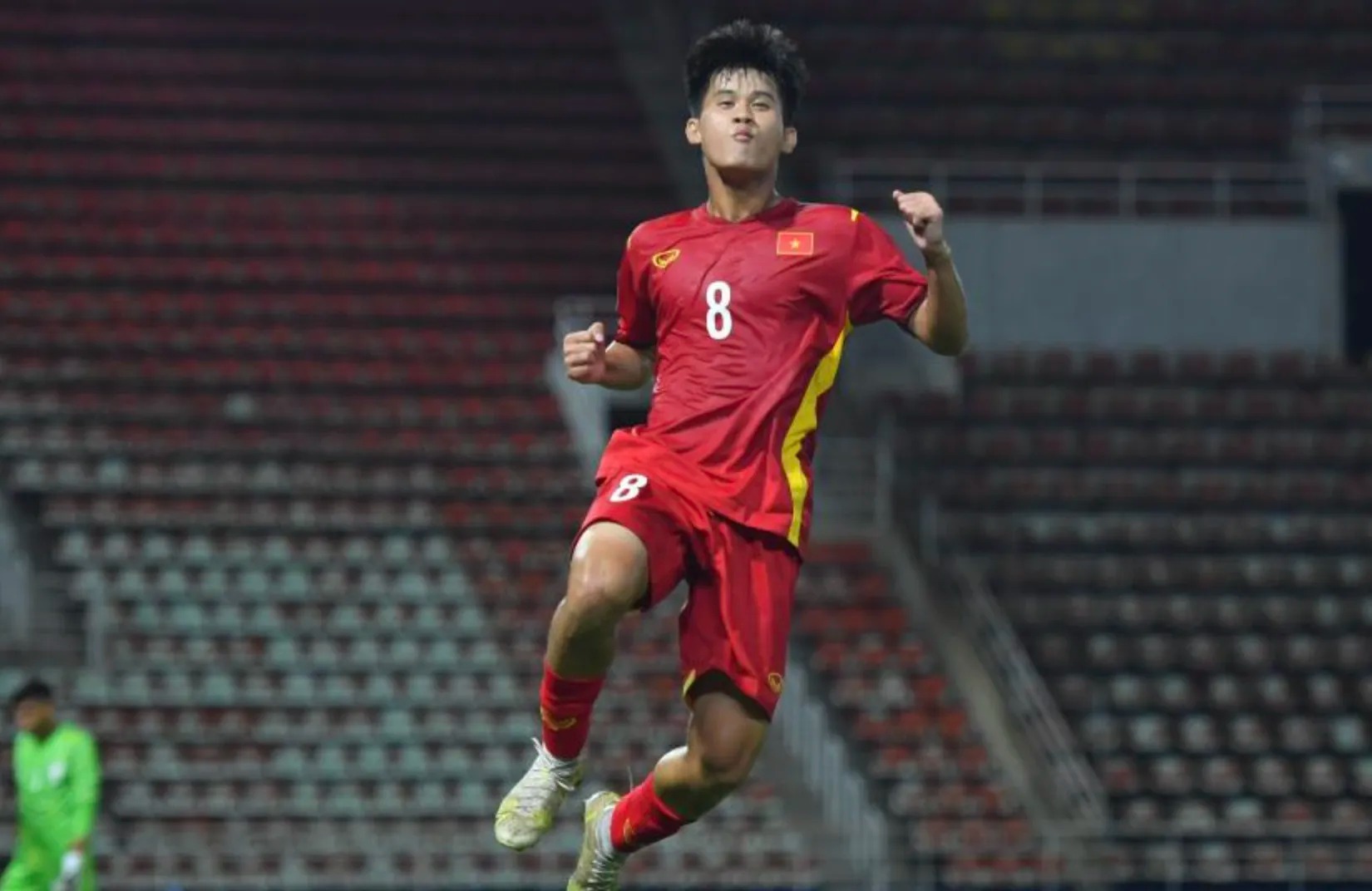 Lê Đình Long Vũ là gương mặt đầy triển vọng của bóng đá Việt Nam