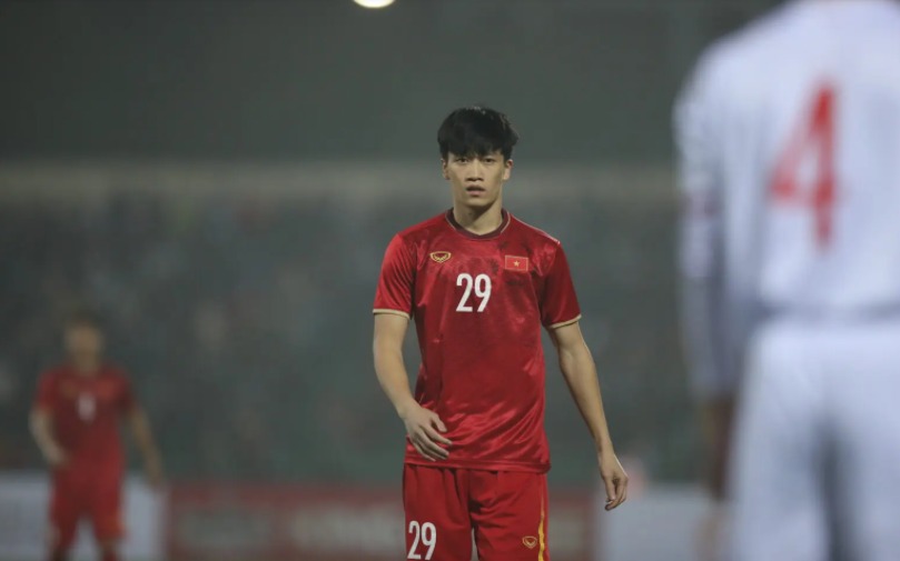 Nguyễn Hoàng Đức: Từ tình huống bỏ lỡ lịch sử đến cầu thủ xuất sắc nhất của bóng đá Việt Nam - Ảnh 7