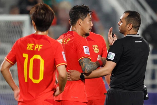 Bị VAR từ chối bàn thắng, Trung Quốc gây thất vọng lớn ở Asian Cup 2023 - Ảnh 1