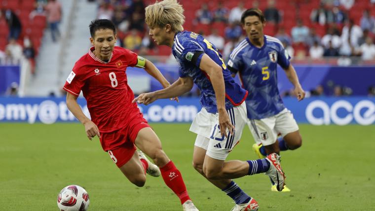 Báo Nhật Bản ngỡ ngàng trước màn trình diễn của đội tuyển Việt Nam - Ảnh 1