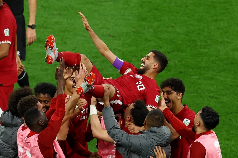 Thất bại trước Qatar, Trung Quốc gần như chắc chắn bị loại ở Asian Cup 2023 - Ảnh 1