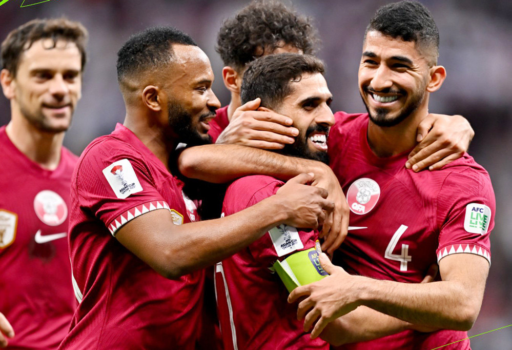 Hạ gục Uzbekistan ở loạt 'đấu súng', Qatar hiên ngang vào bán kết Asian Cup 2023 - Ảnh 1