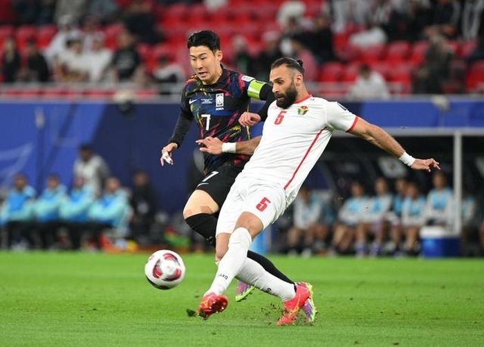 Báo Hàn Quốc gọi đội nhà là thảm họa sau khi bị loại khỏi Asian Cup 2023 - Ảnh 1