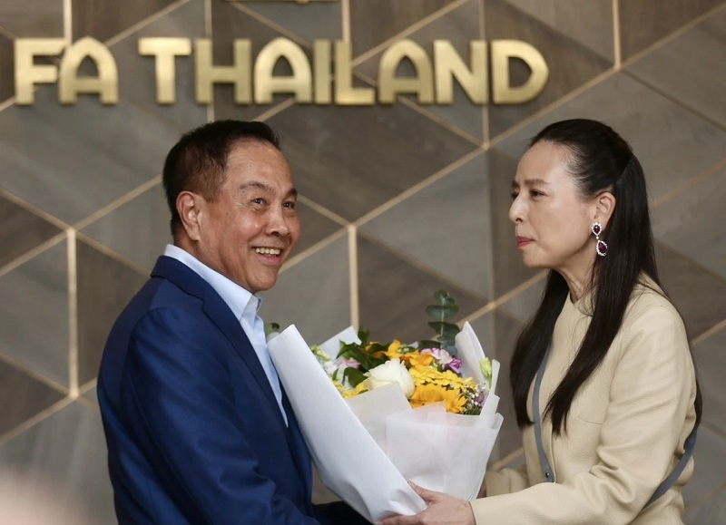 Đánh bật các đối thủ, Madam Pang trở thành tân chủ tịch LĐBĐ Thái Lan - Ảnh 1