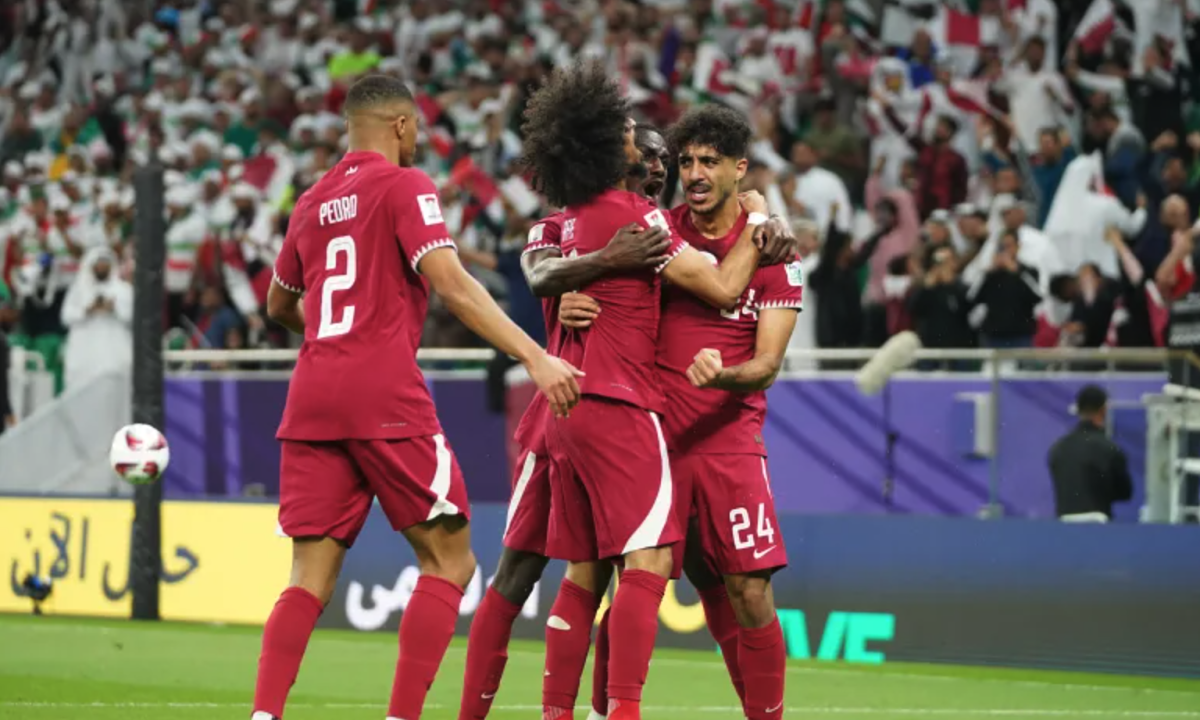 HLV Qatar: ‘Chúng tôi gặp bất lợi trước trận chung kết Asian Cup 2023’ - Ảnh 1