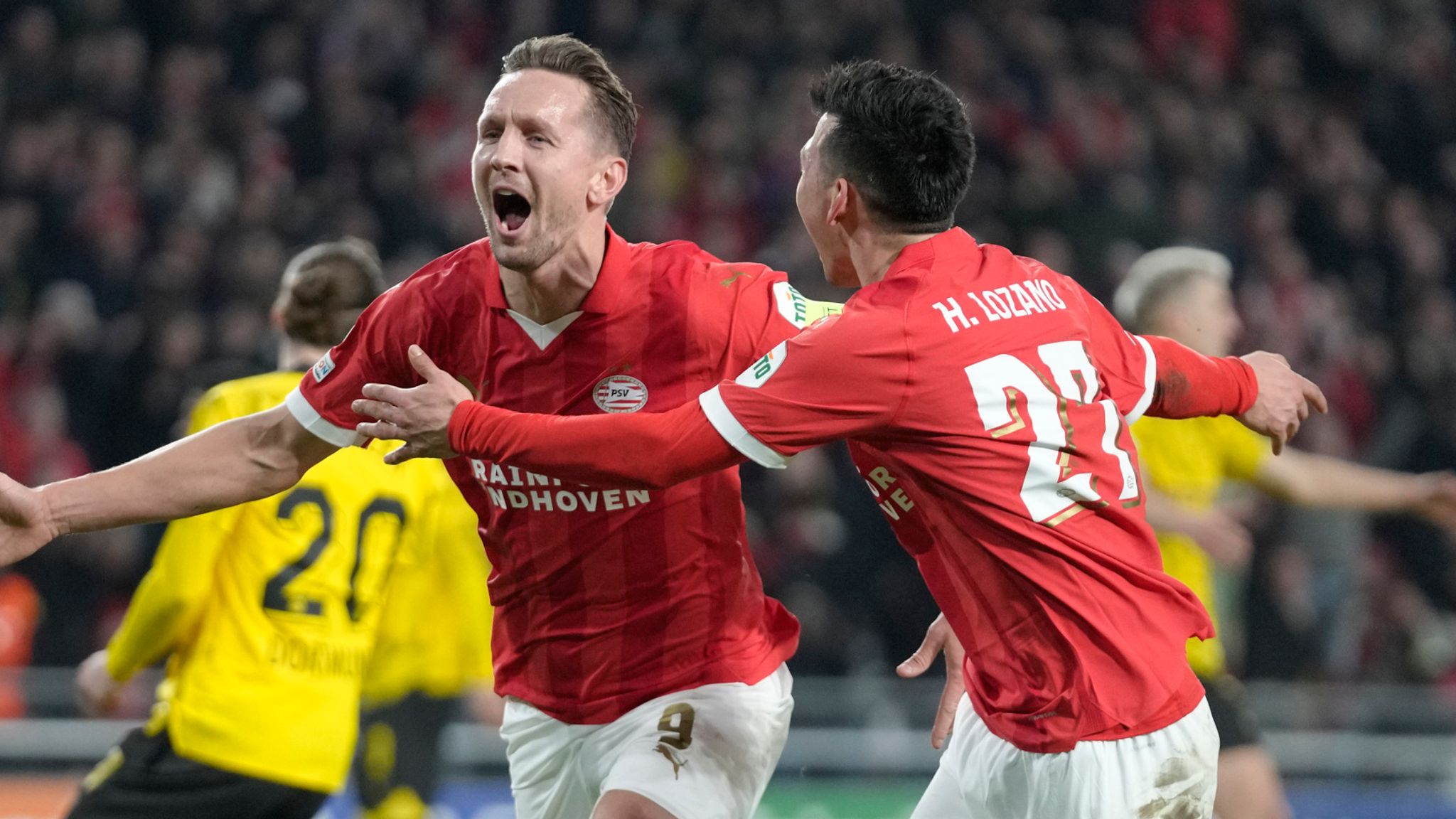 Jadon Sancho thi đấu thất vọng, Dortmund bị PSV cầm hòa  - Ảnh 1