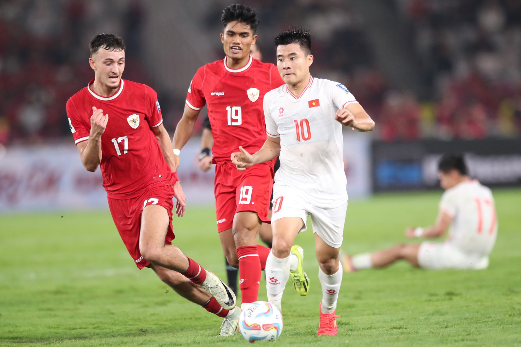 HLV Shin Tae Yong: ‘Tôi biết ơn đội tuyển Việt Nam vì trận đấu hay’ - Ảnh 1