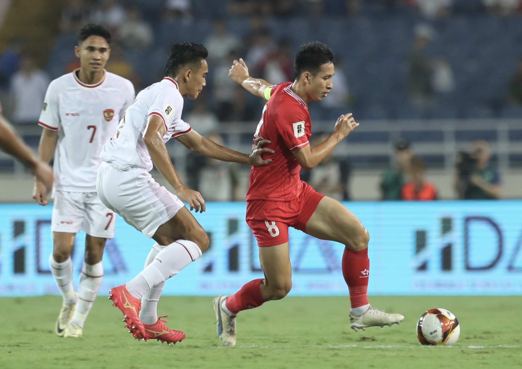 Cầu thủ bản địa Indonesia phản đối dàn sao nhập tịch - Ảnh 1