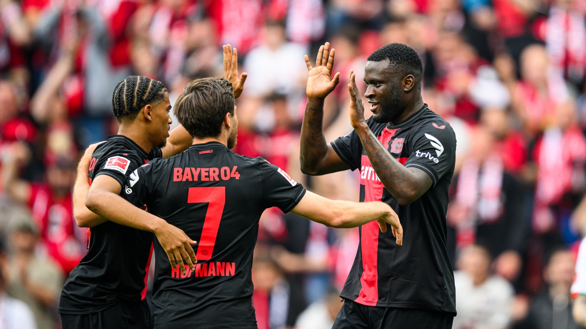 Leverkusen làm nên lịch sử khi bất bại cả mùa giải Bundesliga - Ảnh 2