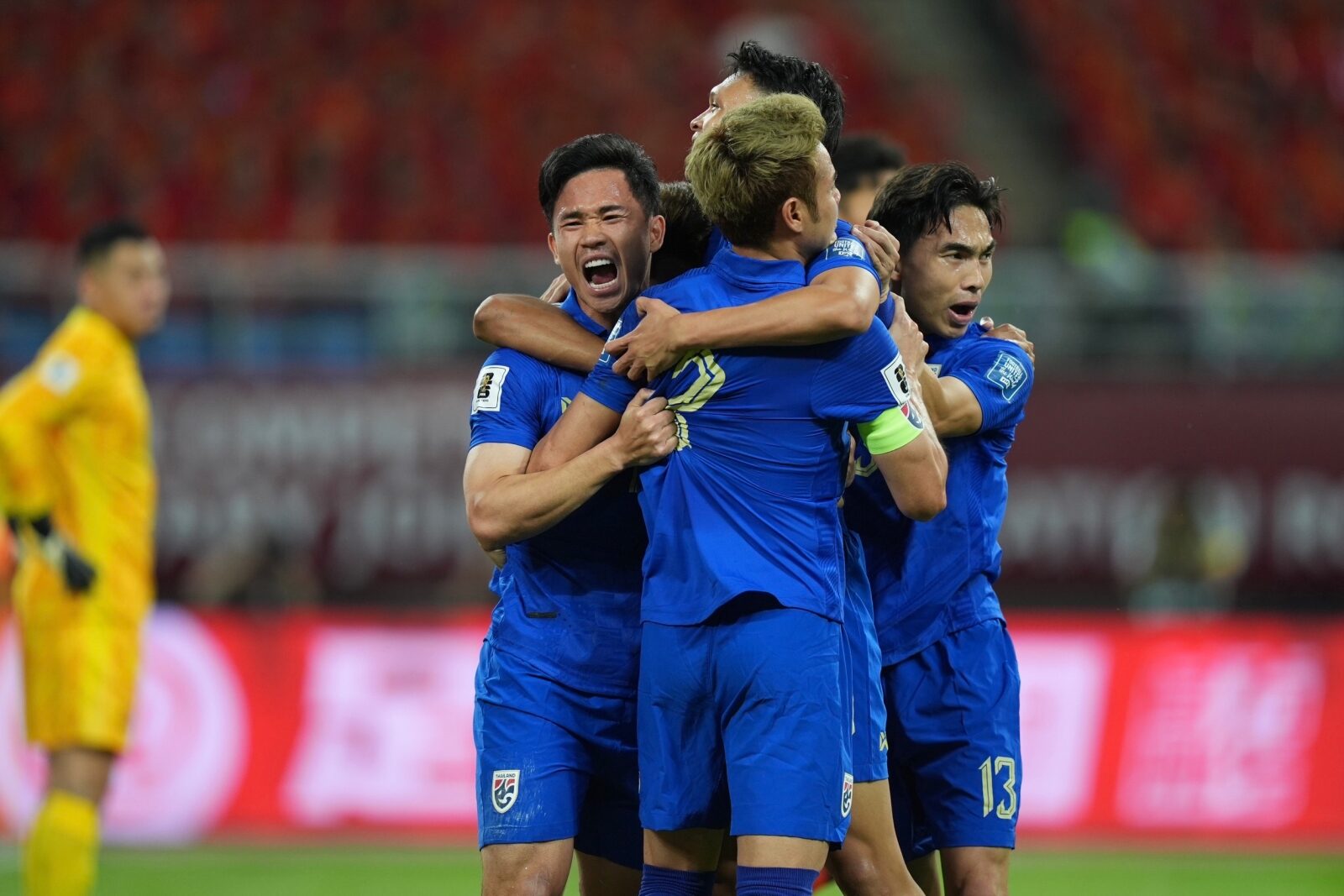 Hòa Trung Quốc, Thái Lan rơi vào thế khó ở vòng loại World Cup - Ảnh 1