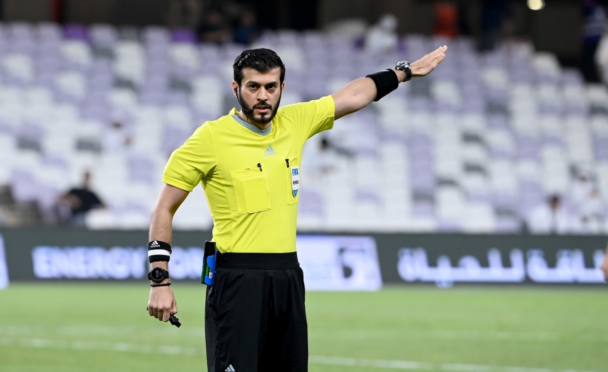 Trọng tài UAE điều khiển trận đấu giữa tuyển Việt Nam và Iraq - Ảnh 1