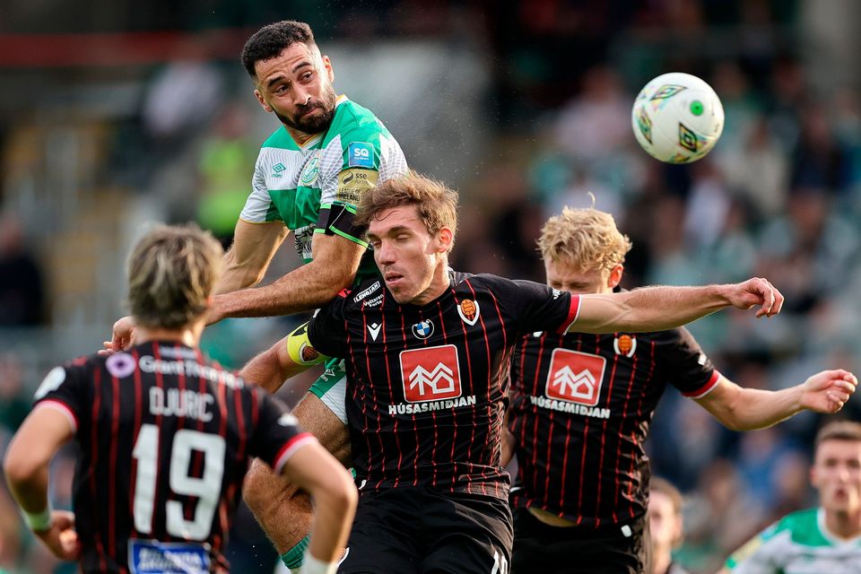 Chuyên gia Tony Ansell dự đoán Shamrock Rovers vs Sparta Prague, 2h00 ngày 24/7 - Ảnh 1