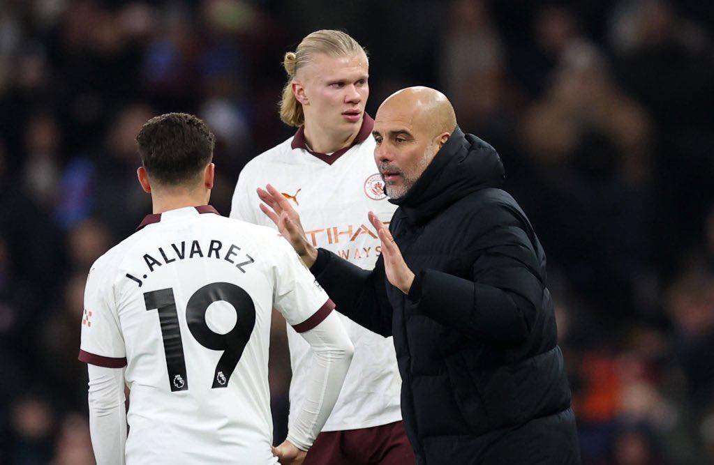 Julian Alvarez bất mãn với Man City - Ảnh 1