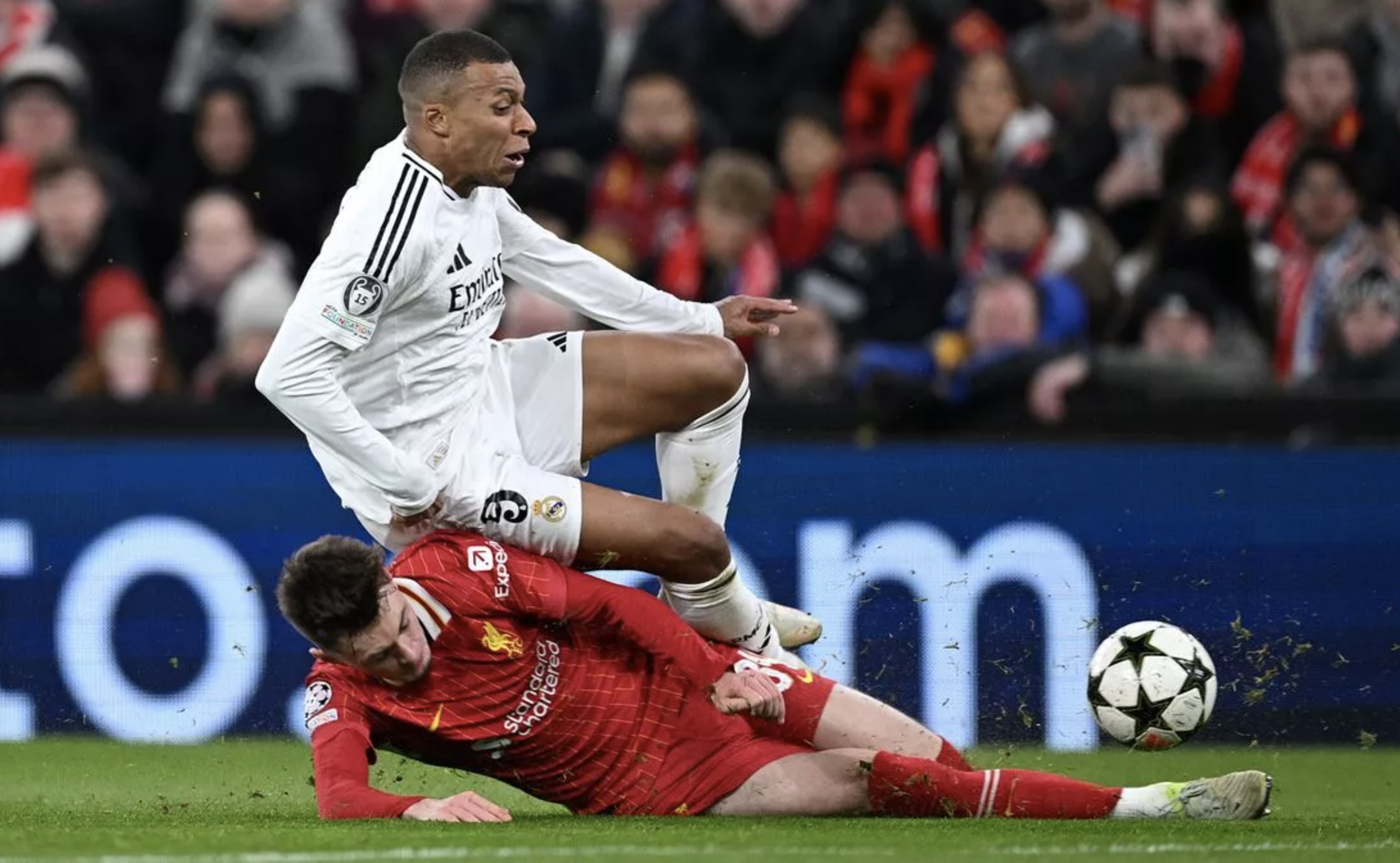 Mbappe thi đấu thảm họa, Real Madrid lập kỷ lục tệ hại - Ảnh 1