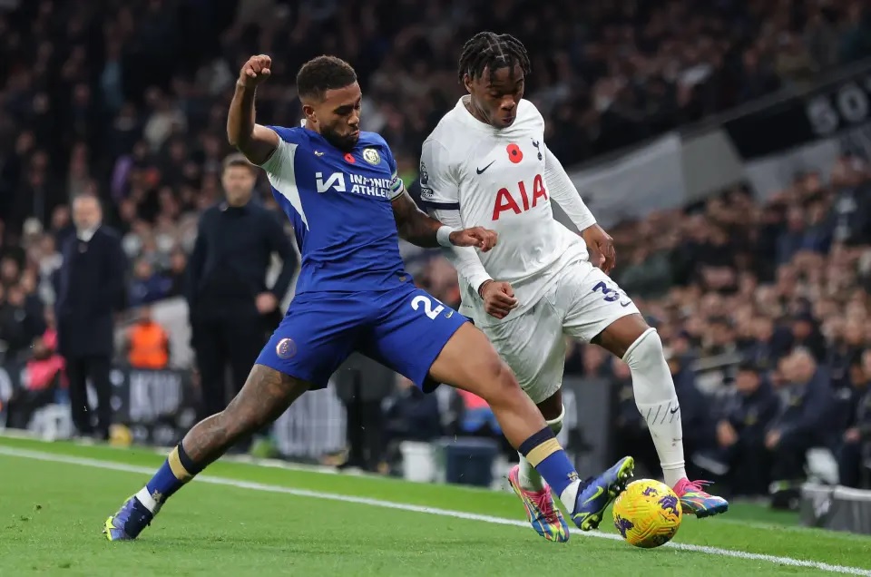 Link xem trực tiếp Tottenham vs Chelsea Ngoại hạng Anh 23h30 ngày 8/12 - Ảnh 1