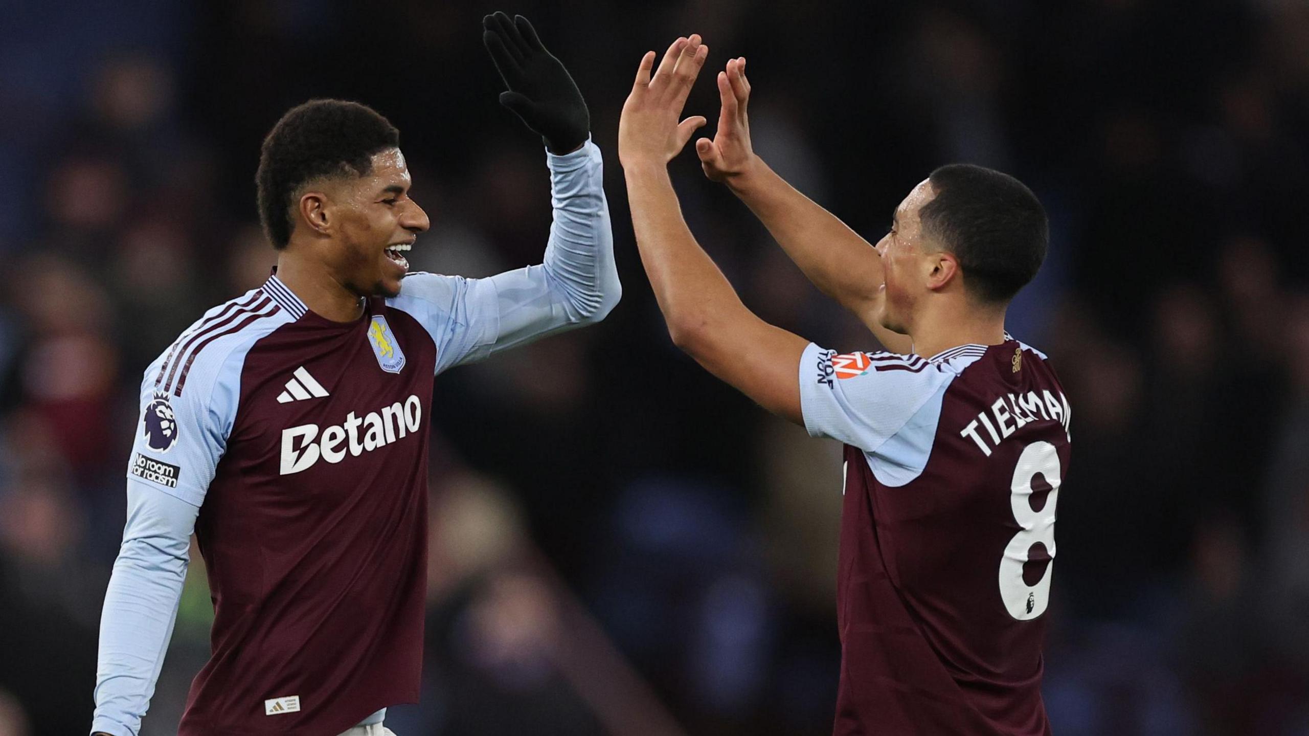 Rashford được đưa lên mây sau màn tỏa sáng rực rỡ ở Aston Villa  - Ảnh 1