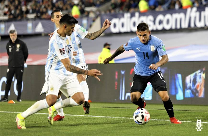 Chuyên gia Tony Ansell dự đoán Uruguay vs Argentina, 06h30 ngày 22/3 - Ảnh 5