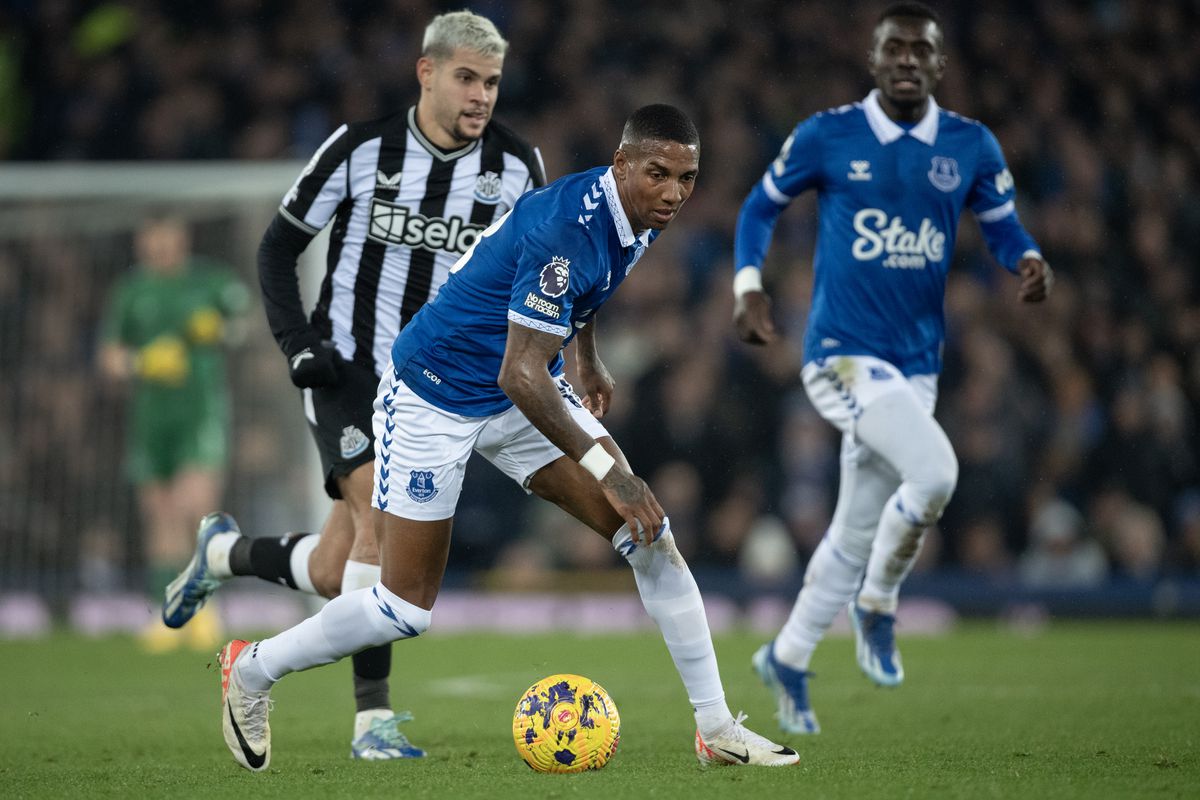 Chuyên gia Tony Ansell dự đoán Newcastle vs Everton, 22h00 ngày 25/05 - Ảnh 5