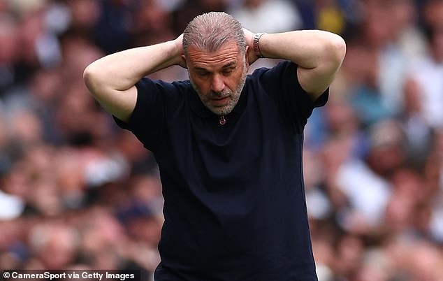Dàn sao Tottenham phẫn nộ khi HLV Postecoglou bị sa thải - Ảnh 1