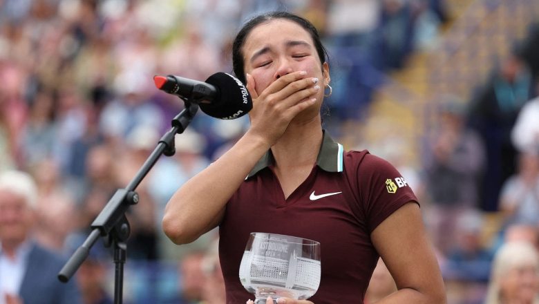 Tay vợt Philippines bật khóc vì thua chung kết Eastbourne Open 2025 - Ảnh 1