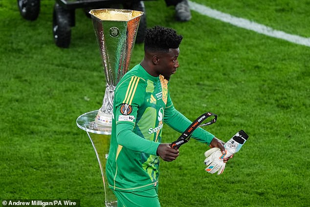 MU b&aacute;n Onana rẻ như cho những vẫn&hellip; ế - Ảnh 1