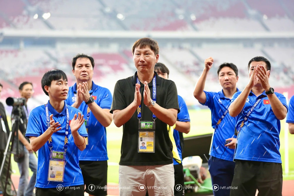 HLV Kim Sang Sik: ‘Các cầu thủ U23 Việt Nam đã chiến đấu tới phút cuối’ - Ảnh 1