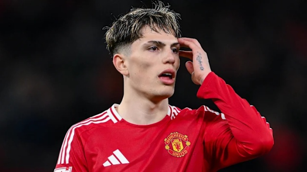 Garnacho chốt xong điều khoản cá nhân với Chelsea, sẵn sàng rời MU - Ảnh 1