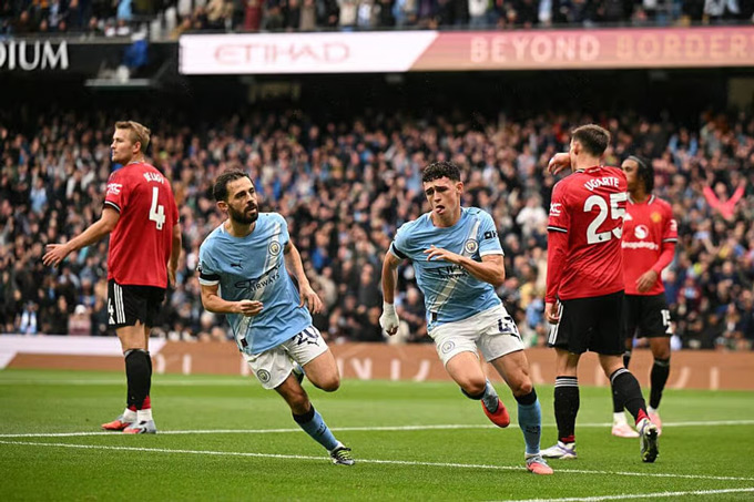 Haaland lập cú đúp, Man City thắng đậm MU - Ảnh 1