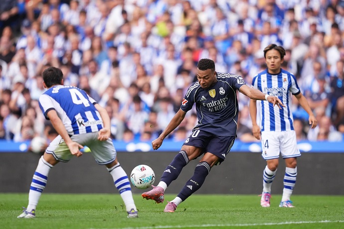 Siêu máy tính dự đoán Real Madrid vs Marseille, 2h00 ngày 17/9 - Ảnh 2