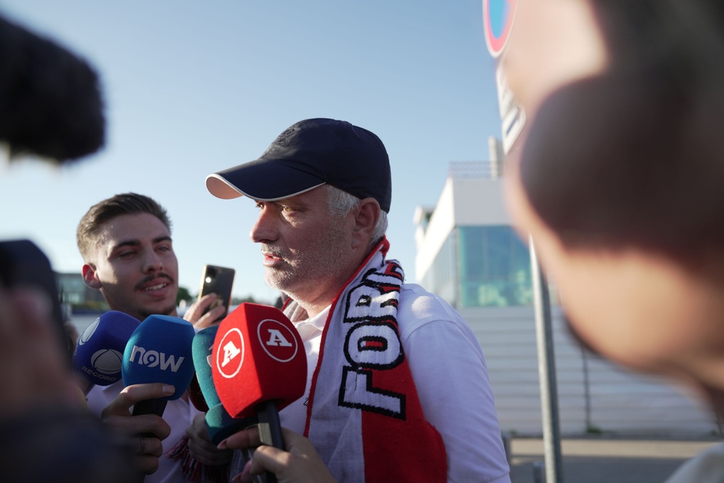 HLV Mourinho xác nhận trở lại Benfica theo hợp đồng 2 năm - Ảnh 1