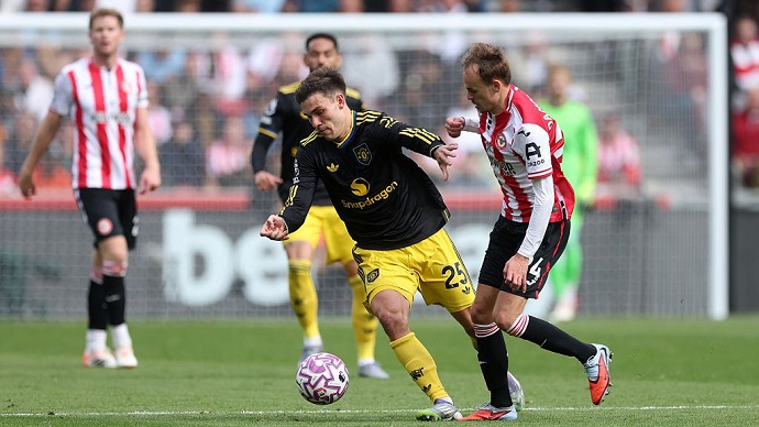 Soi kèo kịch người tiêu dùng dạng phổ biến bàn chiến hạ trận West Ham vs Sunderland Cùng sòng bạc 68win - Chuyên Gia Dự Đoán Trận Đấu Đầy Hứa Hẹn