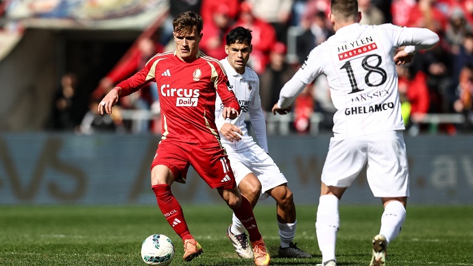 Nhận định, soi kèo Standard Liege vs oyal Antwerp, 1h45 ngày 18/10: Khó thắng - Ảnh 10