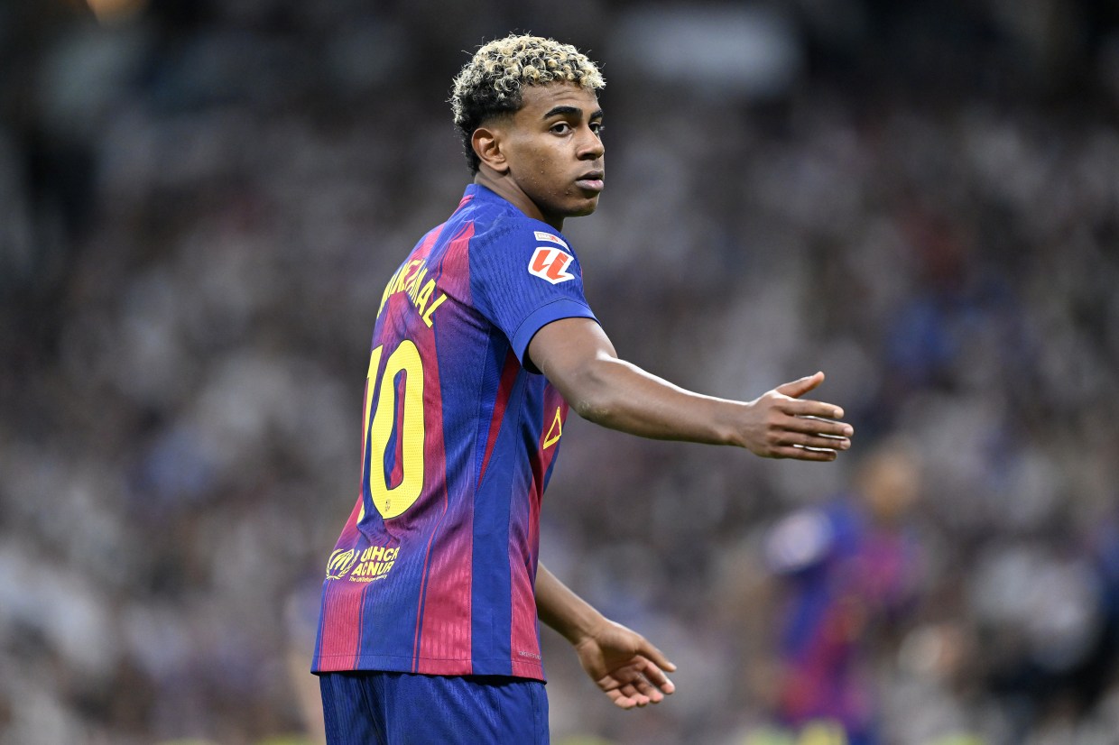 Barcelona lo ngại chấn thương của Yamal không thể chữa khỏi - Ảnh 1