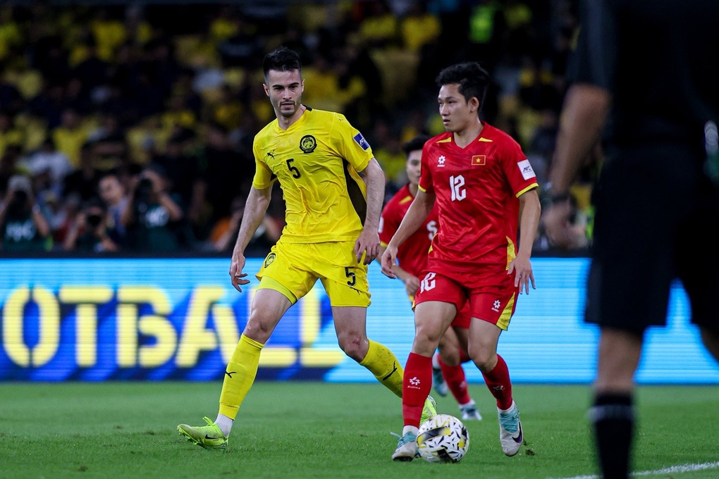 FIFA giữ nguy&ecirc;n &aacute;n phạt với Malaysia - Ảnh 1