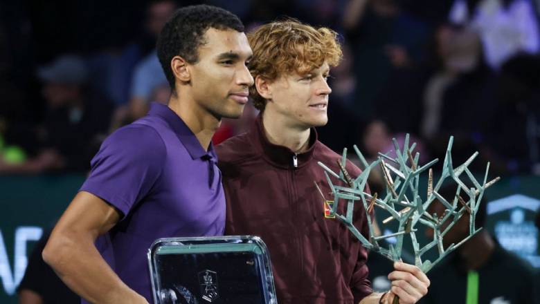 Sinner vô địch Paris Masters 2025, đòi lại ngôi số 1 thế giới - Ảnh 1