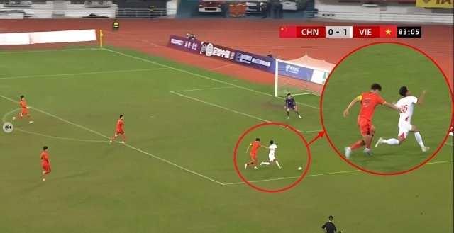 Báo Trung Quốc tố trọng tài thiên vị đội nhà ở trận gặp U22 Việt Nam - Ảnh 1