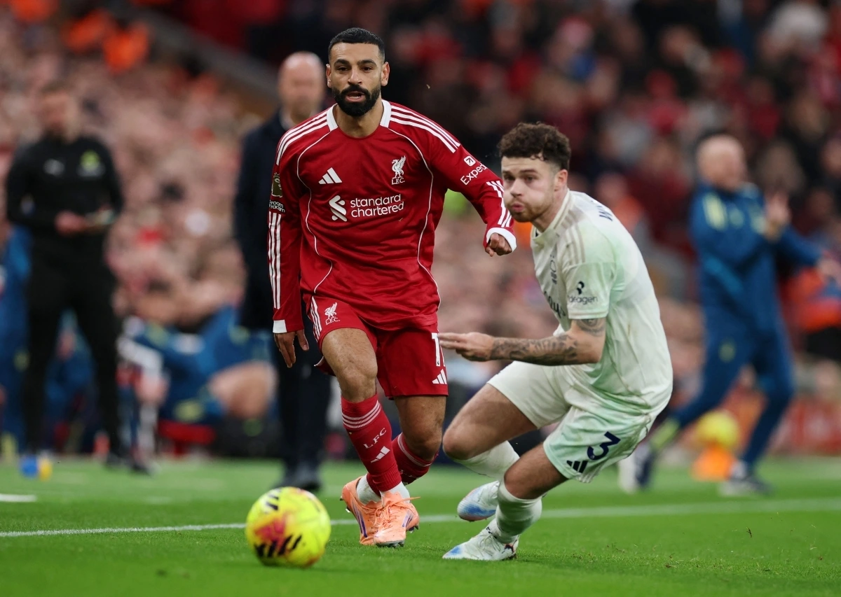 Liverpool tệ nhất từ năm 1965, HLV Slot tuyên bố cứng rắn - Ảnh 1