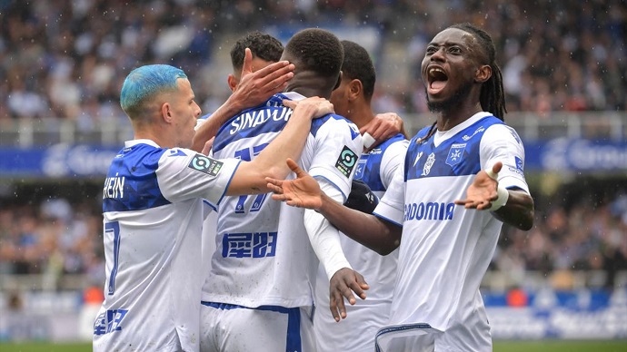 Nhận định, soi kèo Paris FC vs Auxerre, 1h00 ngày 30/11 - Ligue 1 - Ảnh 10